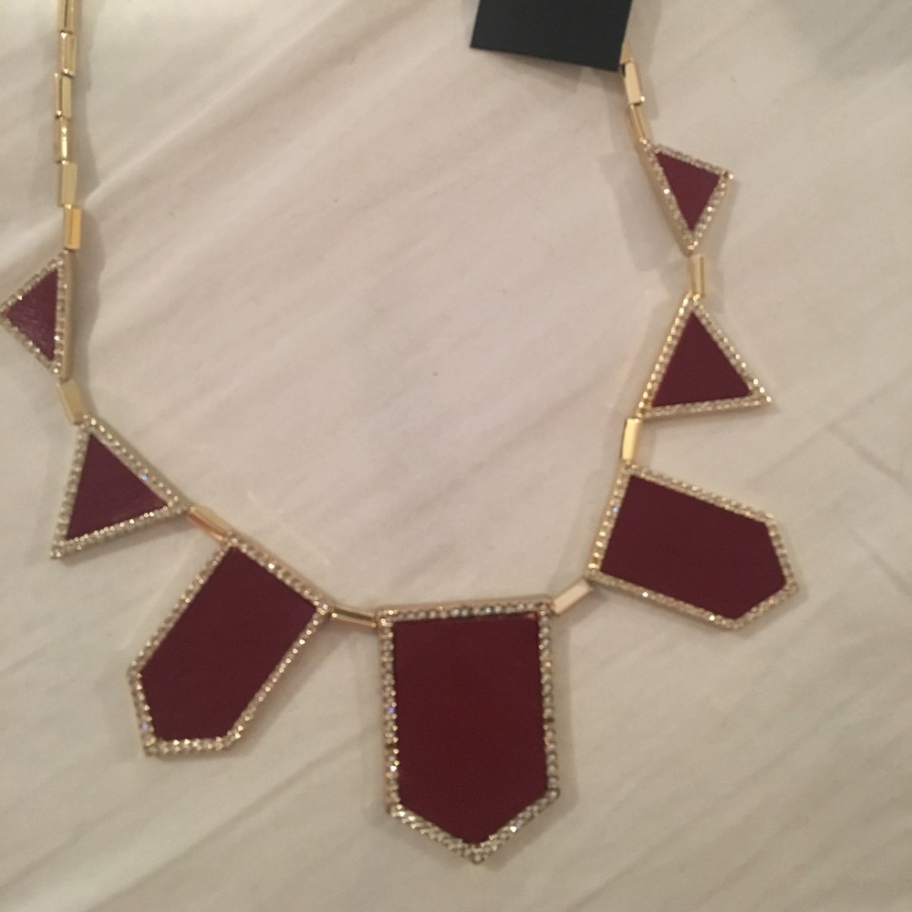 House of Harlow necklace